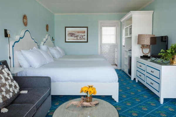 Beach Shack image 15